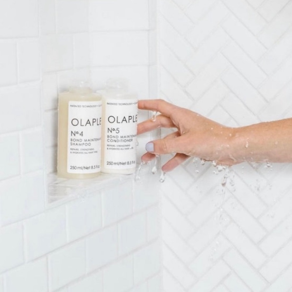 Olaplex No. 4 Bond Maintenance Shampoo and No. 5 Conditioner DUO